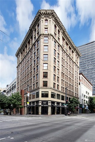 Buyer Relocating to Seattle from Silicon Valley Lands Downtown